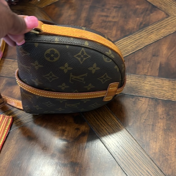 Crossbody Louis Vuitton - Picture 6 of 6
